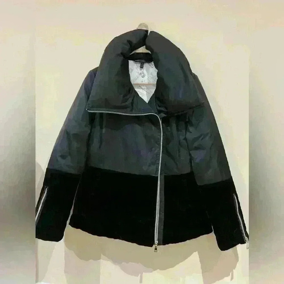 Velvet Classy Puffer Jacket - Picture 5 of 10